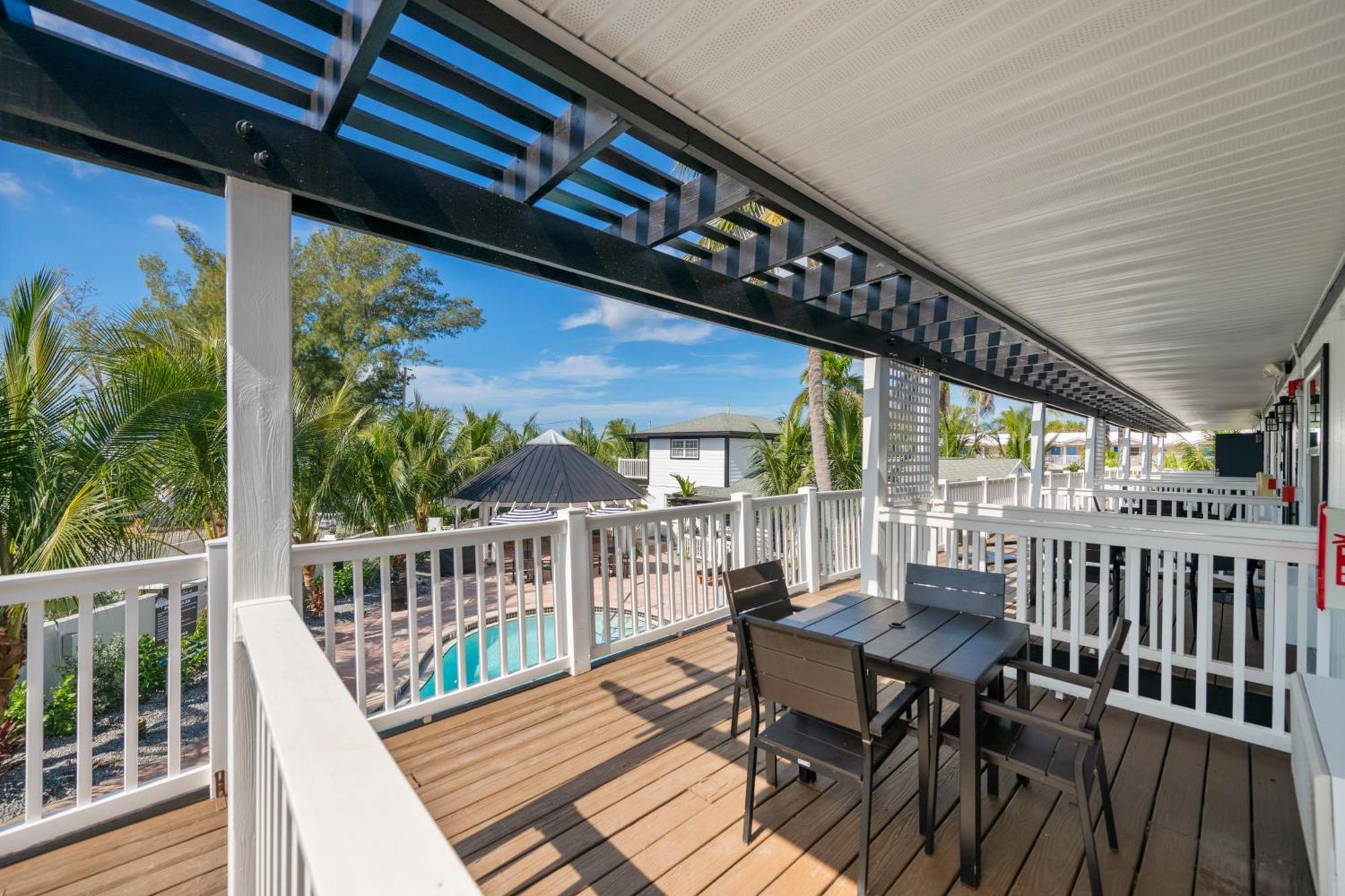 Tropic Isle At Anna Maria Island Inn Bradenton Beach Buitenkant foto
