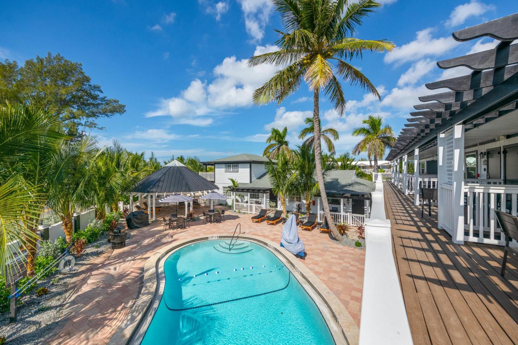 Tropic Isle At Anna Maria Island Inn Bradenton Beach Buitenkant foto